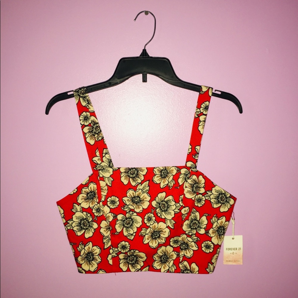 Crop top